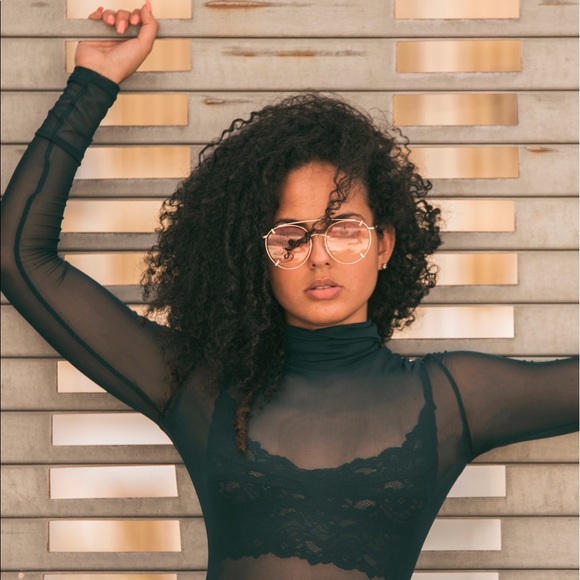 Green Colored Lens Sunglasses - Picture 3 of 3