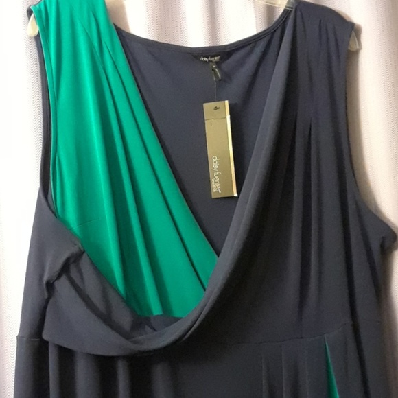 "Block Party" Dress - Picture 2 of 4