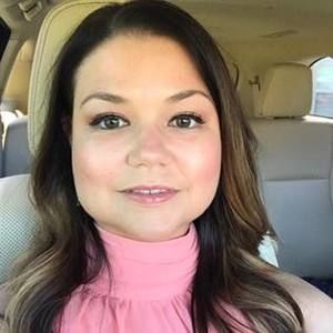 Meet your Posher, Candi