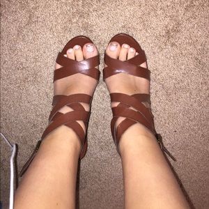 Brown wedges