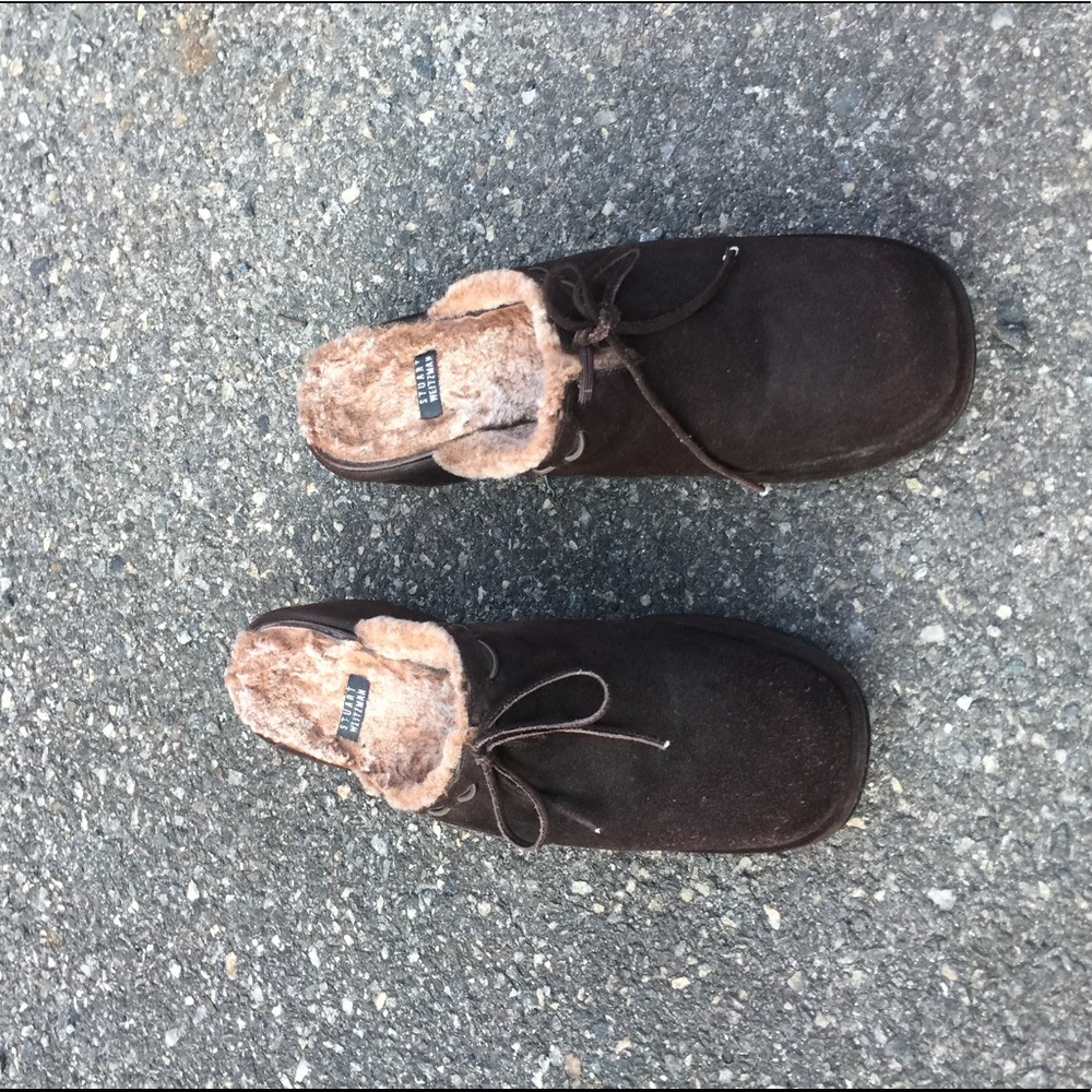 Brown Stuart Weitzman fur clogs