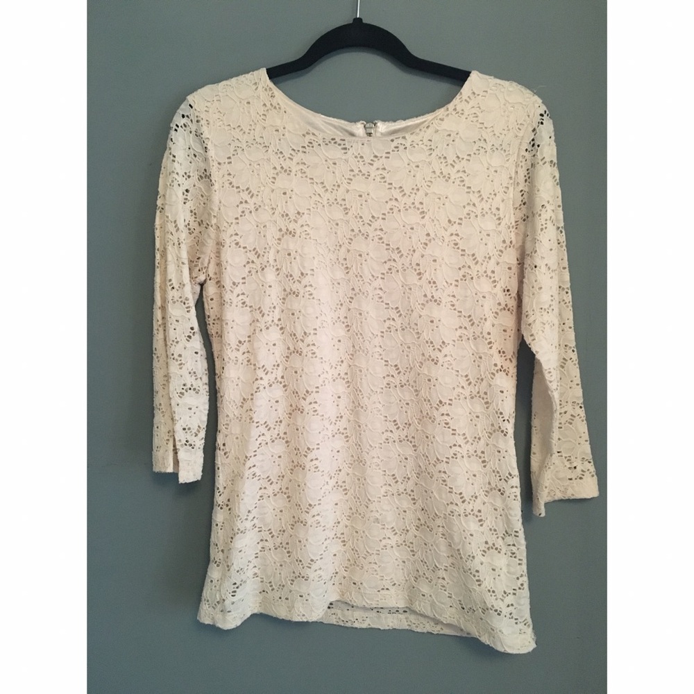 Beautiful and comfy Francesca's blouse