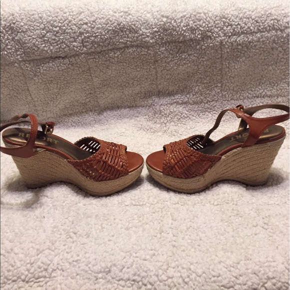 Comfortable brown wedges - Picture 3 of 6