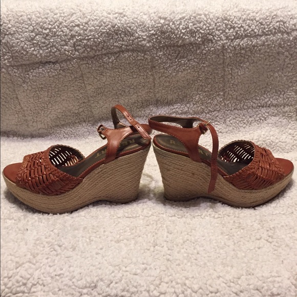 Comfortable brown wedges - Picture 1 of 6