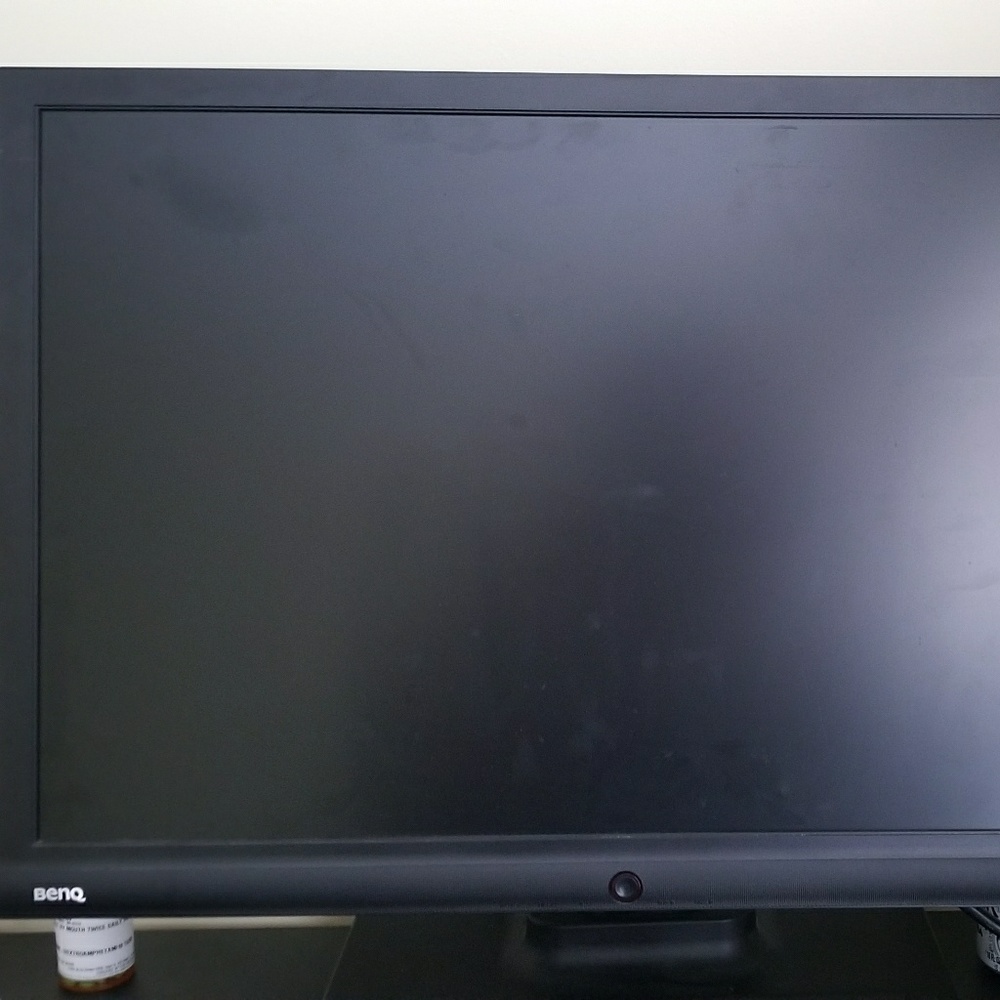 Monitors - Picture 3 of 3