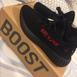 Yeezy Boost 350 V2 "Black/Red