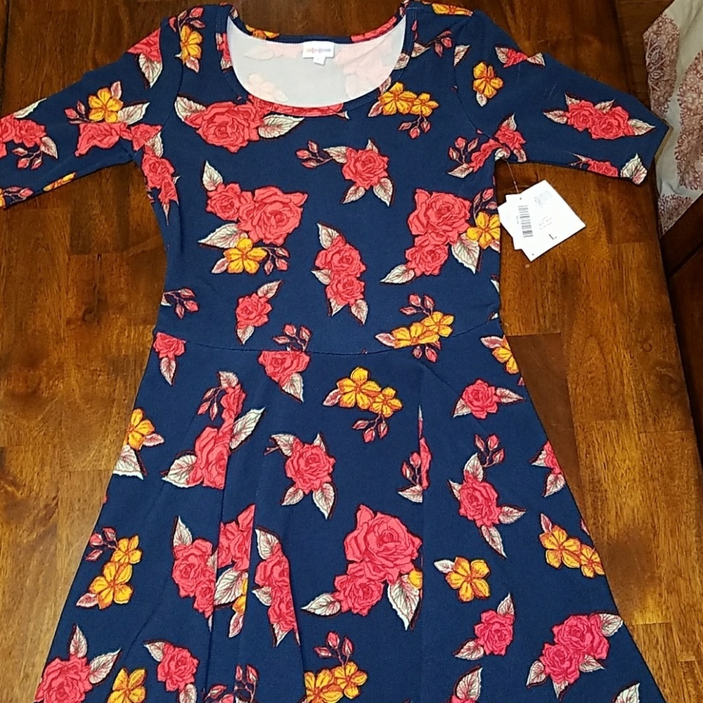 Lularoe Nicole -L