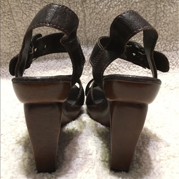 Dark brown strappy wedges - Picture 5 of 7