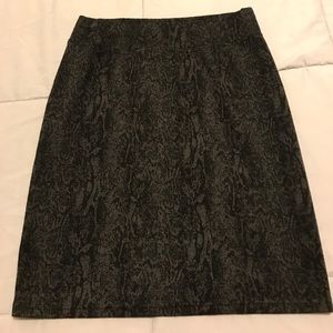 Black snake print pencil skirt