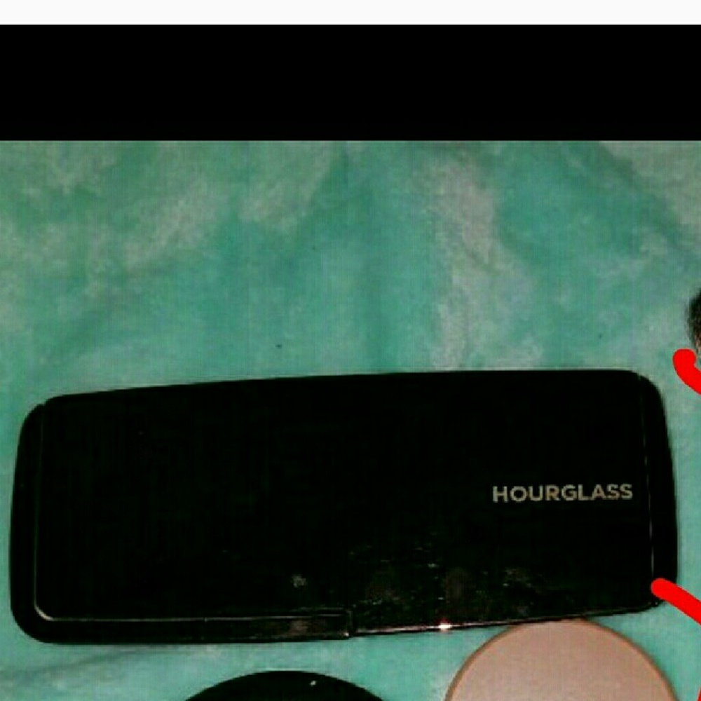 Hourglass