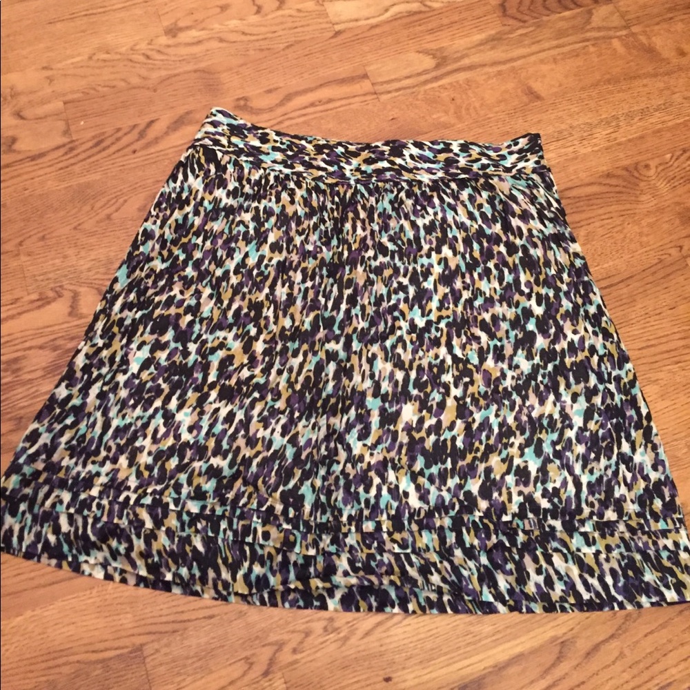 3 For $10 🎉 LOFT 100% Cotton Patterned Skirt