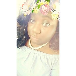 Meet your Posher, Lashae