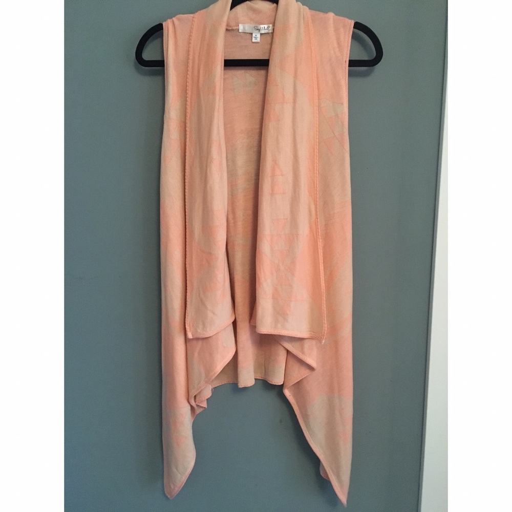 Never worn! Fun & elegant patterned sweater vest.