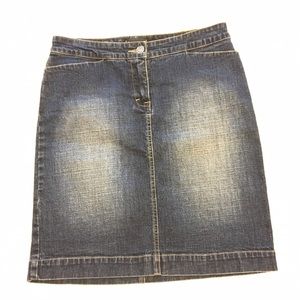 bebe denim skirt 26 from the 90s or 00s