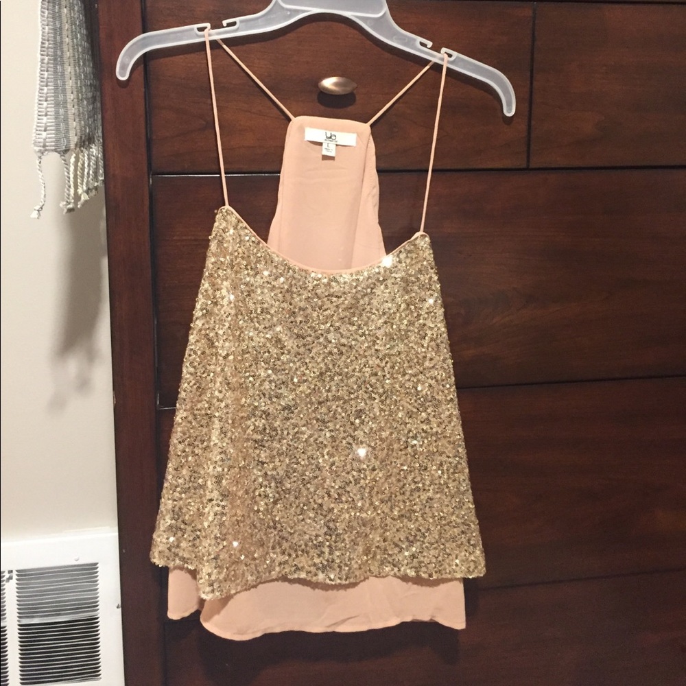 Thin strap flowy tank top with sequin detailing