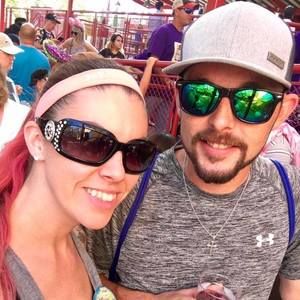 Meet your Posher, Lindsey