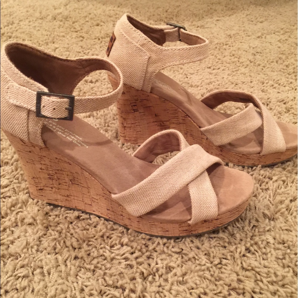 Toms Wedges