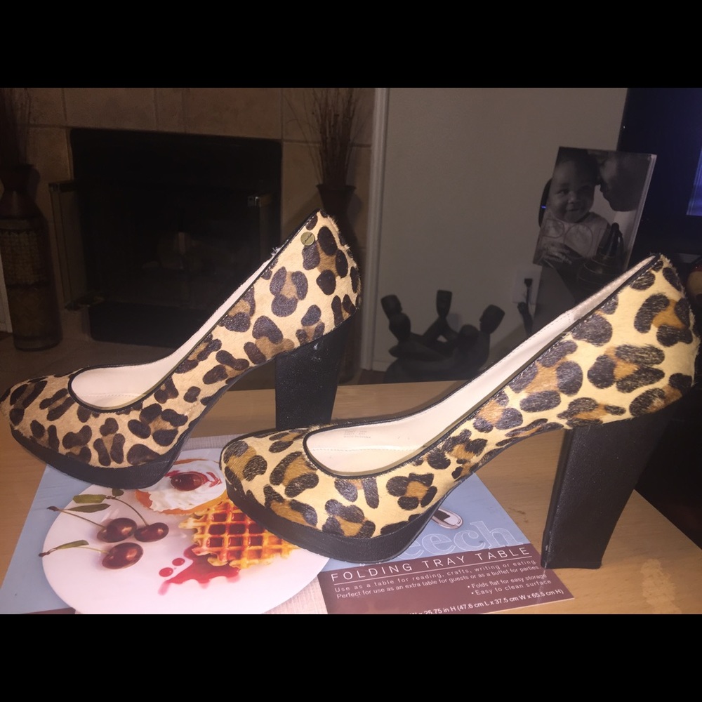 Calvin Klein Pumps