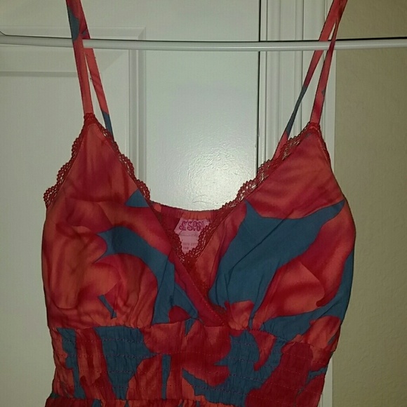 Sun/Beach Dress - Picture 2 of 4