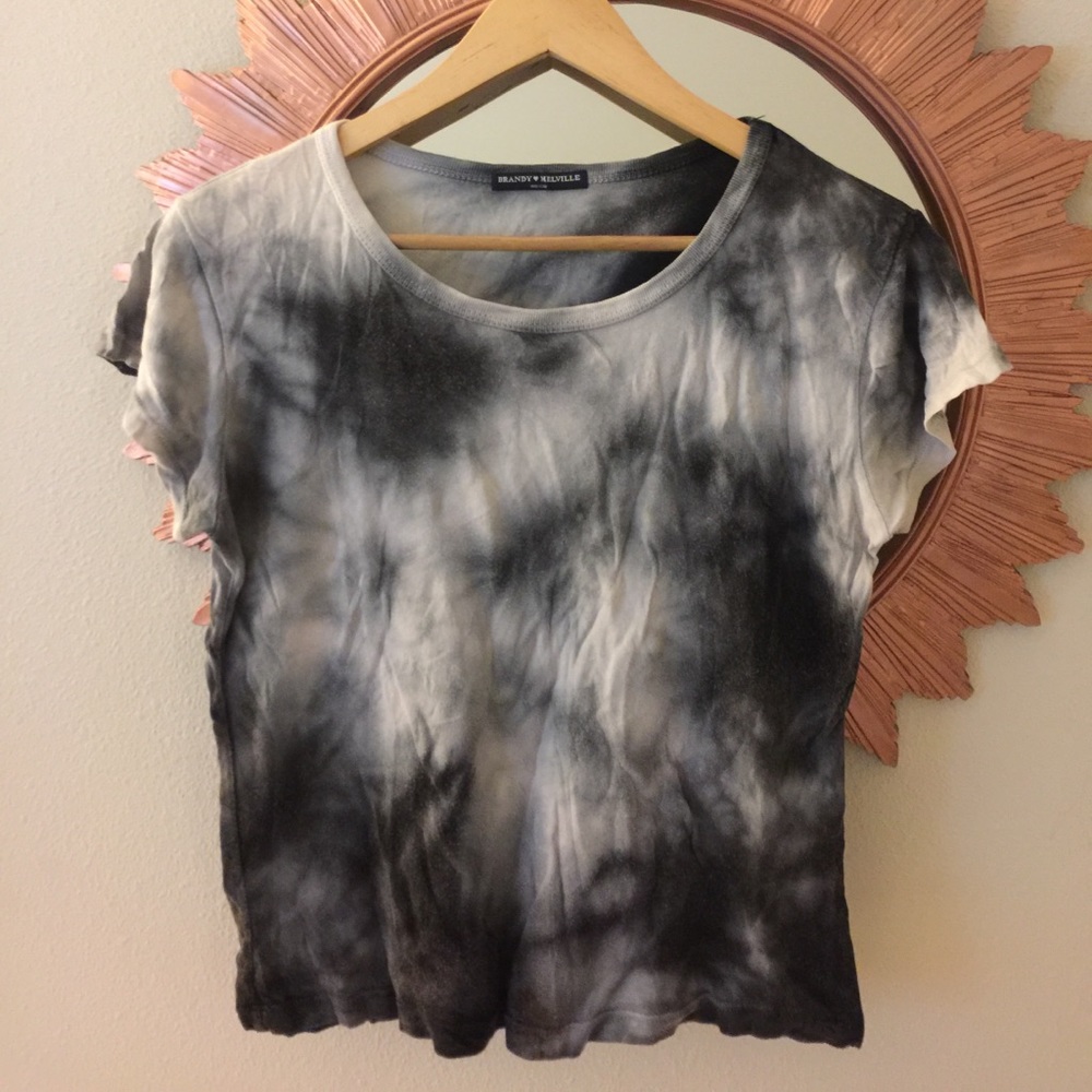 Brandy Melville t shirt
