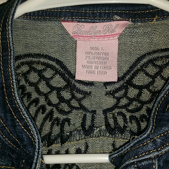 Cropped Jean Jacket - Picture 3 of 3