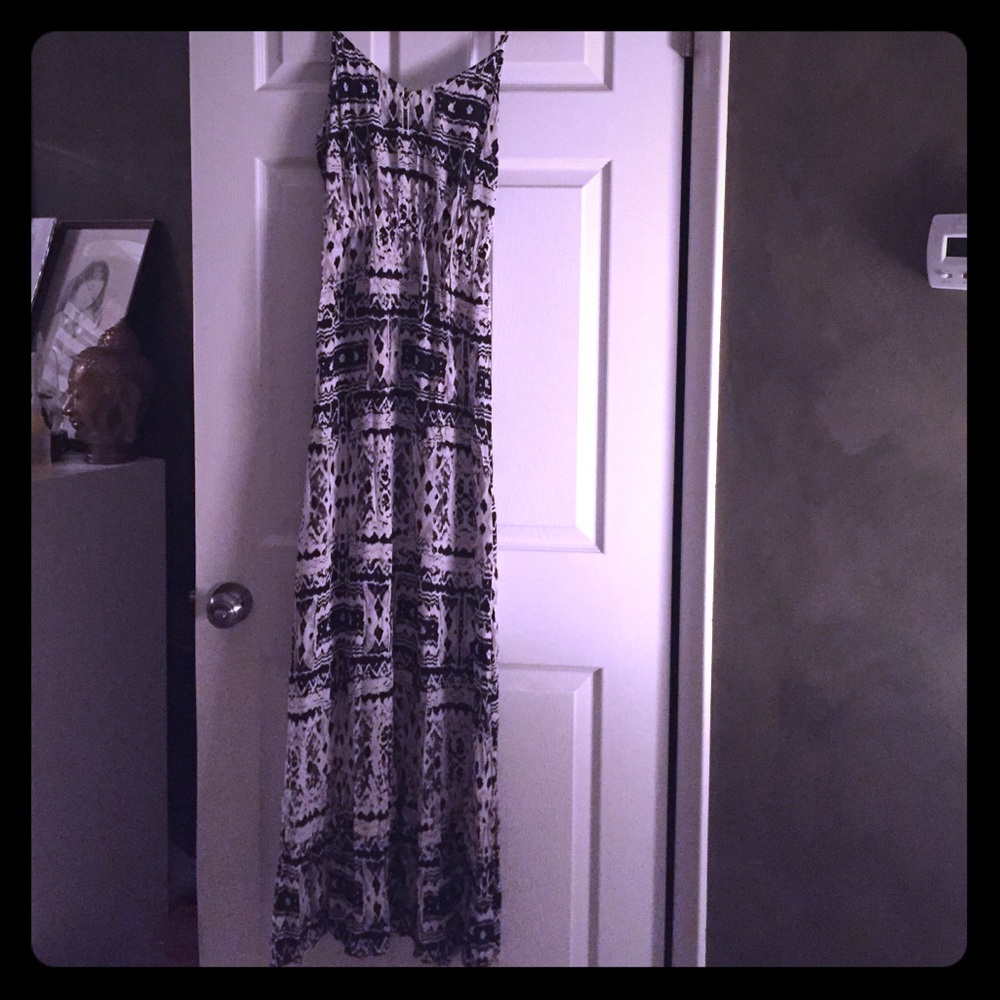 Twelfth Street by Cynthia Vincent Maxi Sundress