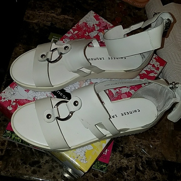 Sandals - Picture 2 of 3