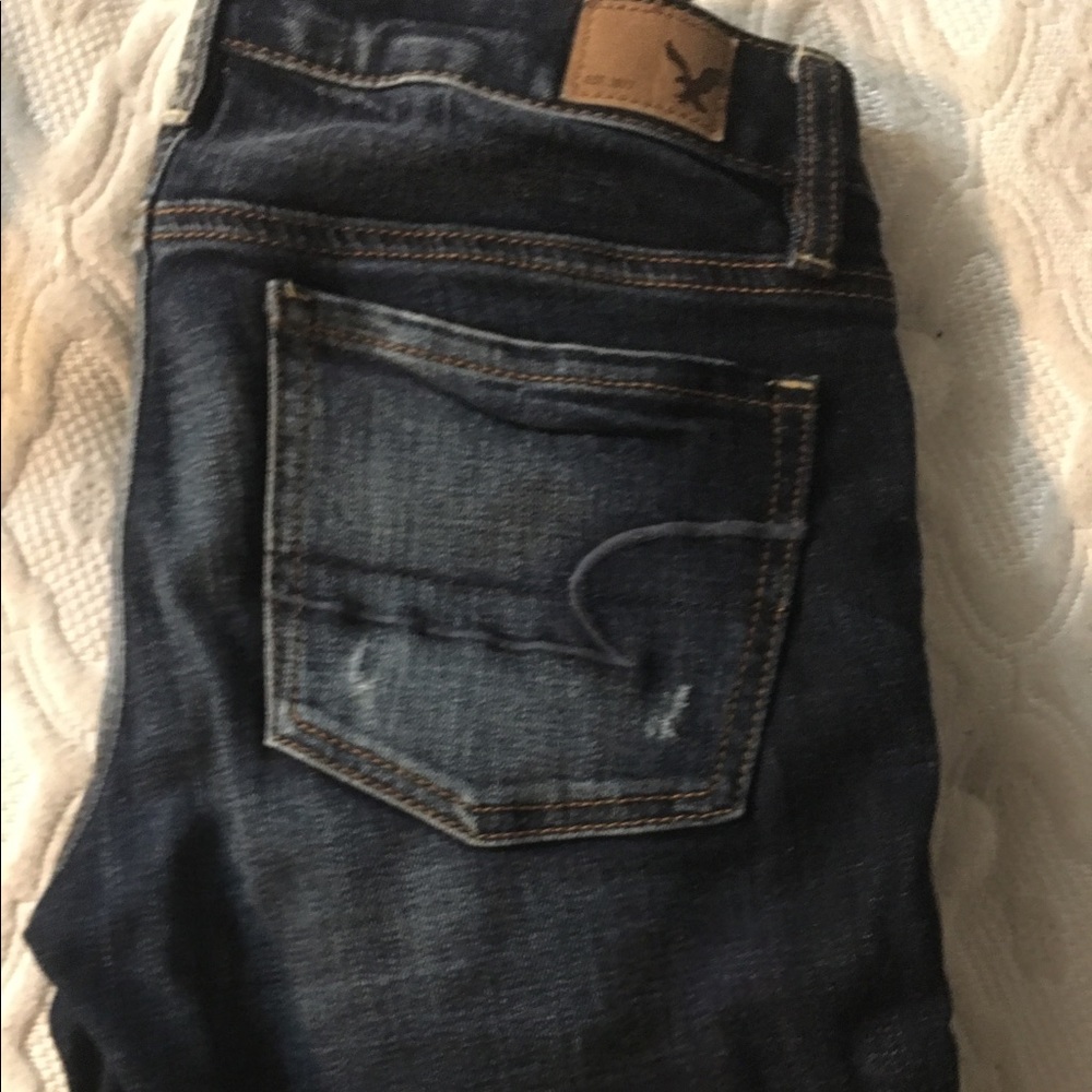 American eagle jeans with holes. Stretchy
