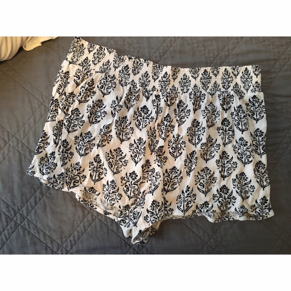 Super comfy and flowy shorts!