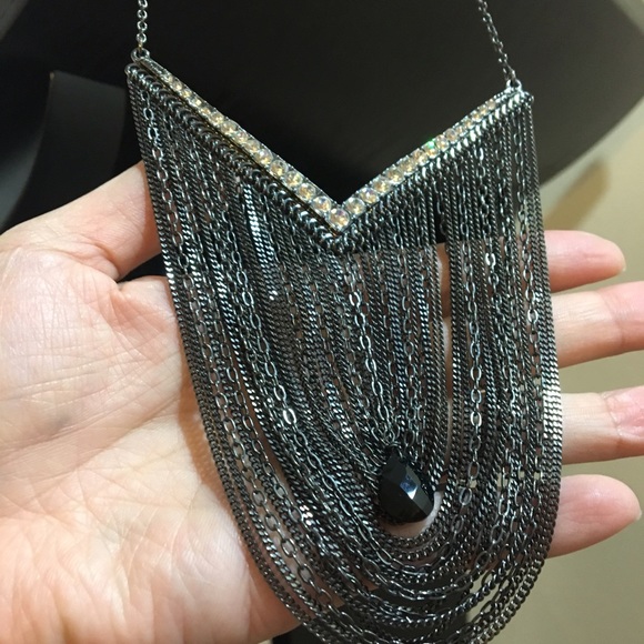 Statement necklace - Picture 2 of 5