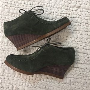 💙 NEW! Ralph Lauren Suede Wedge Ankle Bootie