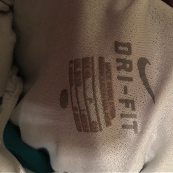 Nike Dri fit Running Shorts with pocket - Picture 3 of 4