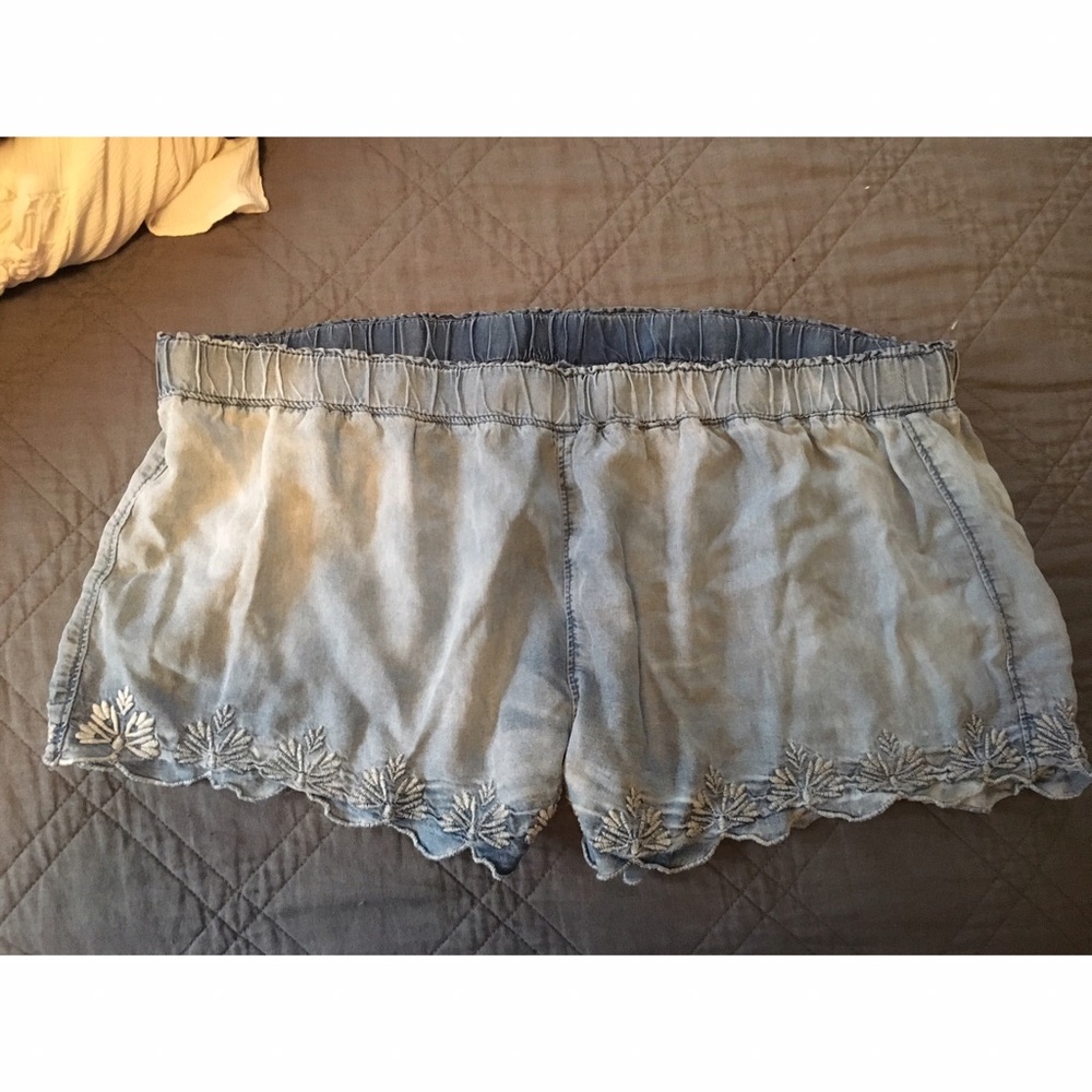 Cute and comfy shorts that are flowy