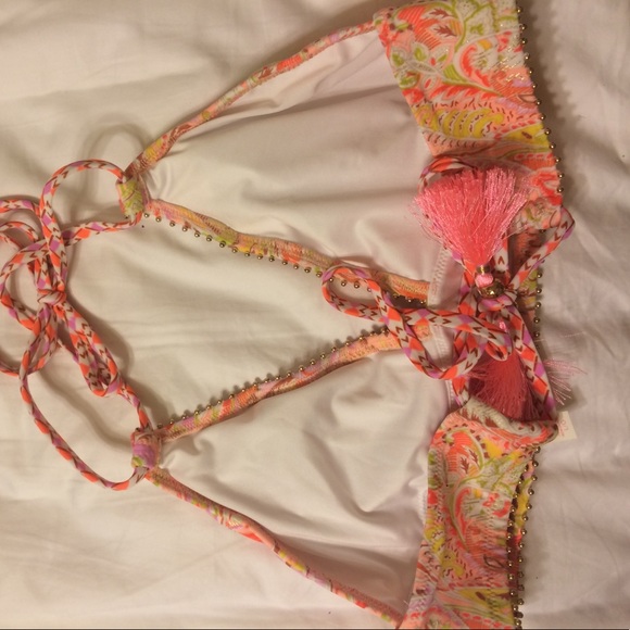 Victoria secrets swimsuit - Picture 2 of 2