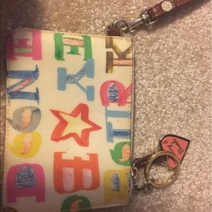 Dooney & bourke wristlet