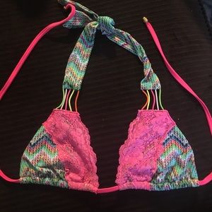 Beach bunny top size small