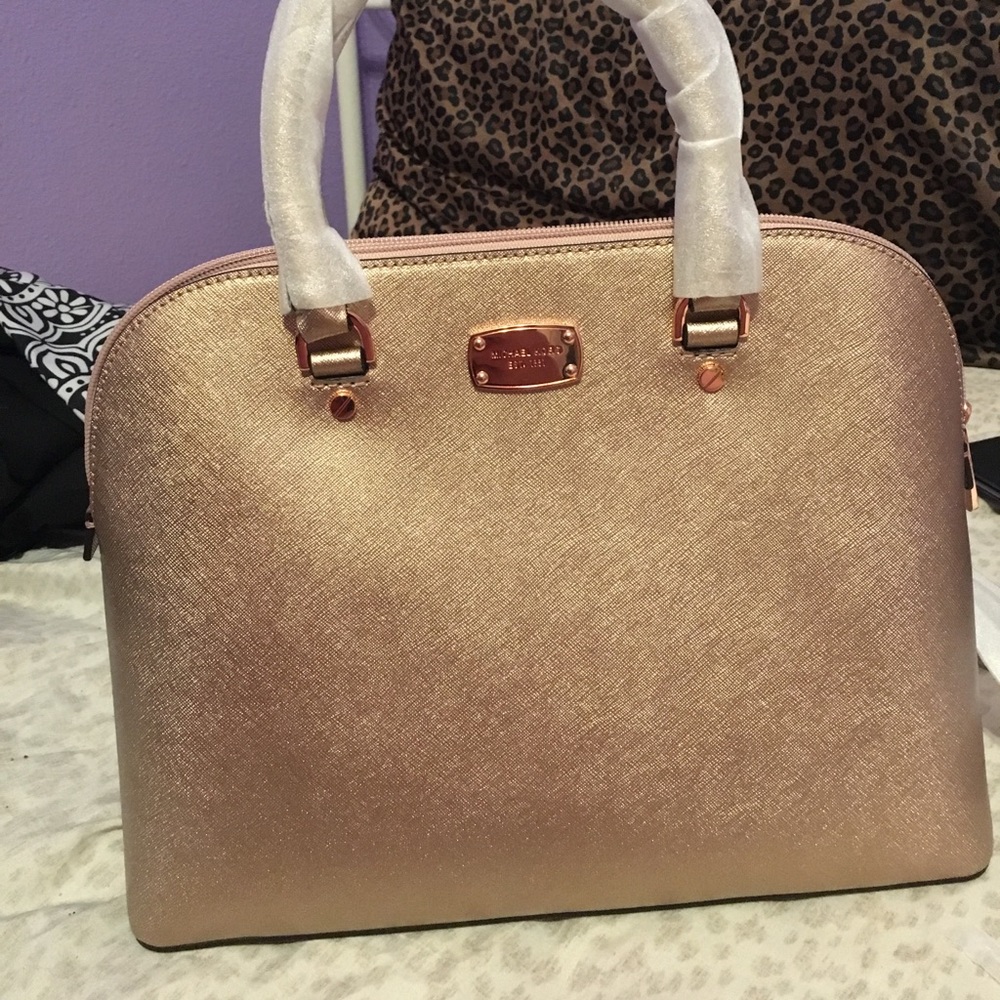 Rose gold Michael Kors Purse Cindy