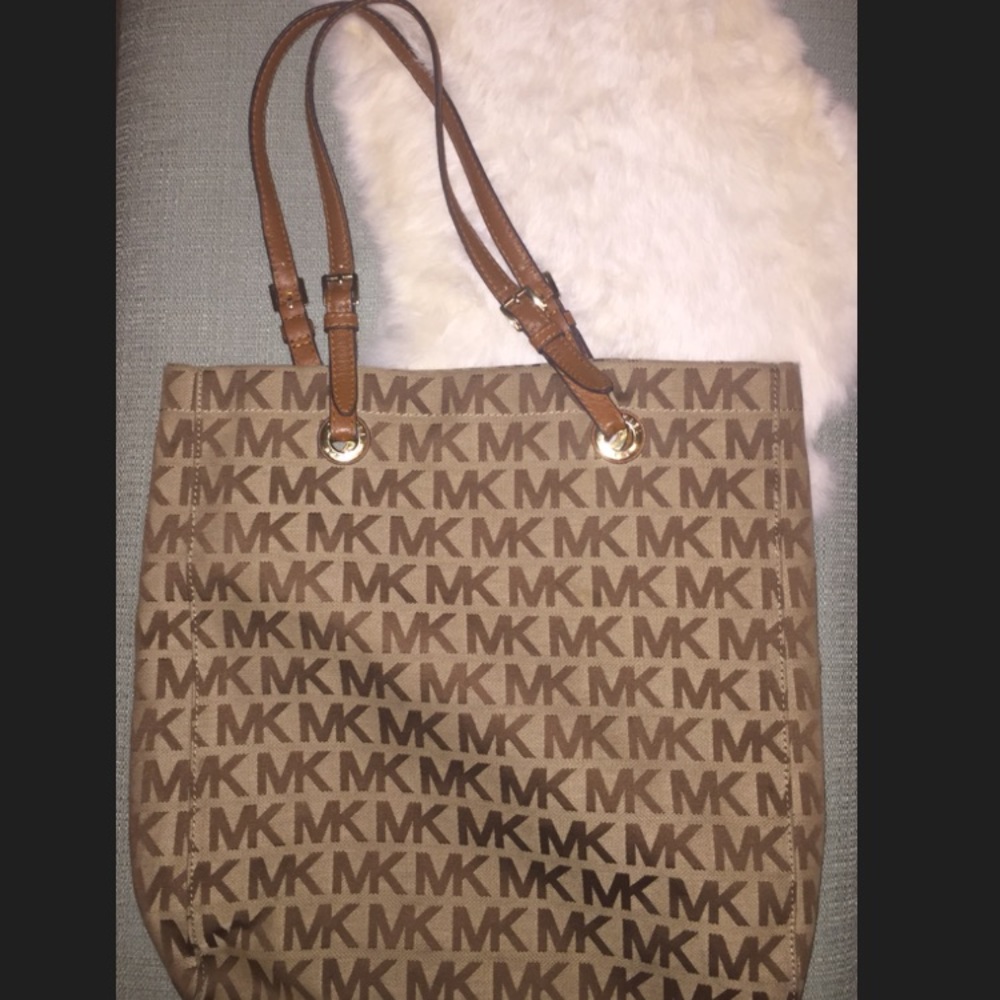Michael Kors Tan Signature Tote Bag