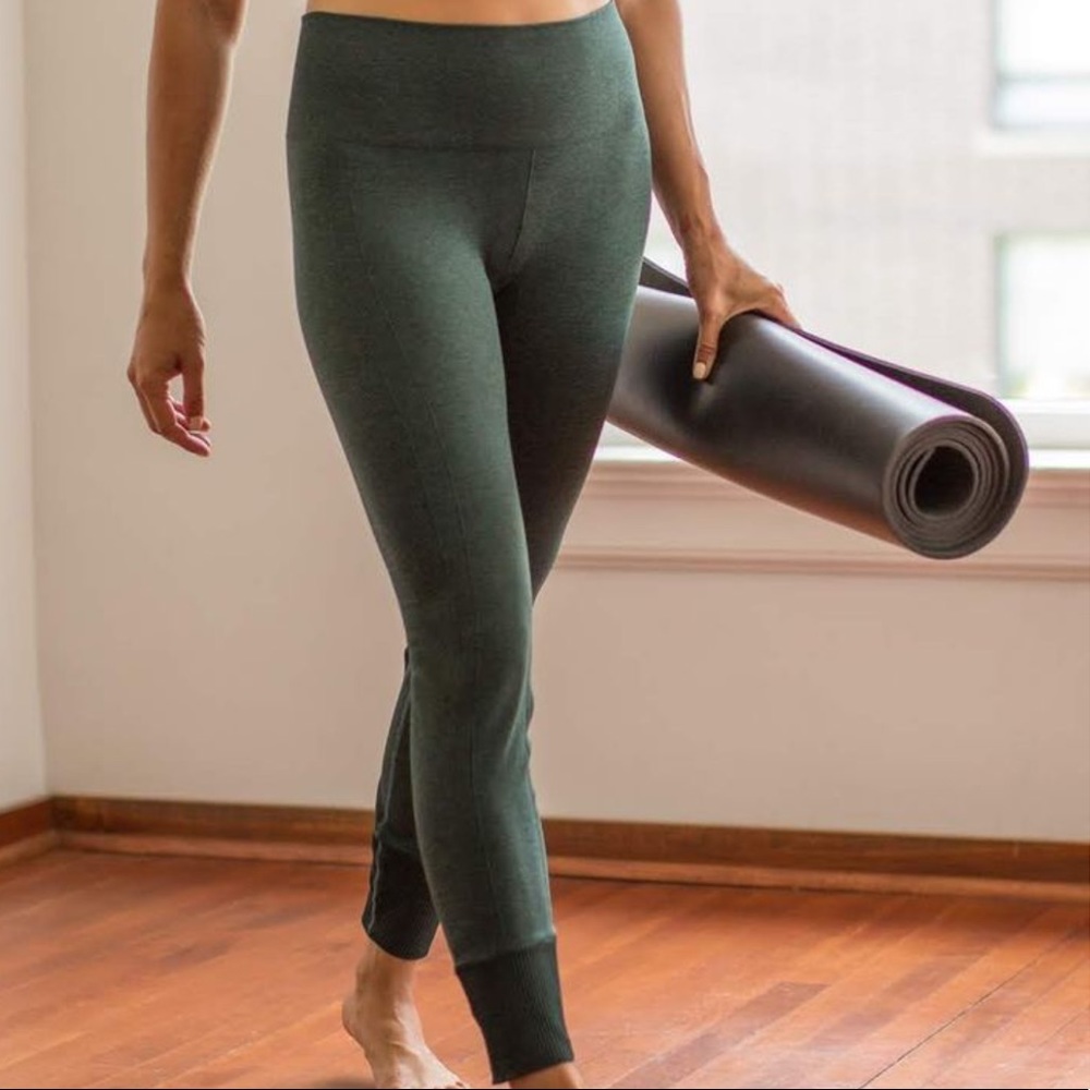 Lululemon Ebb to Street pant