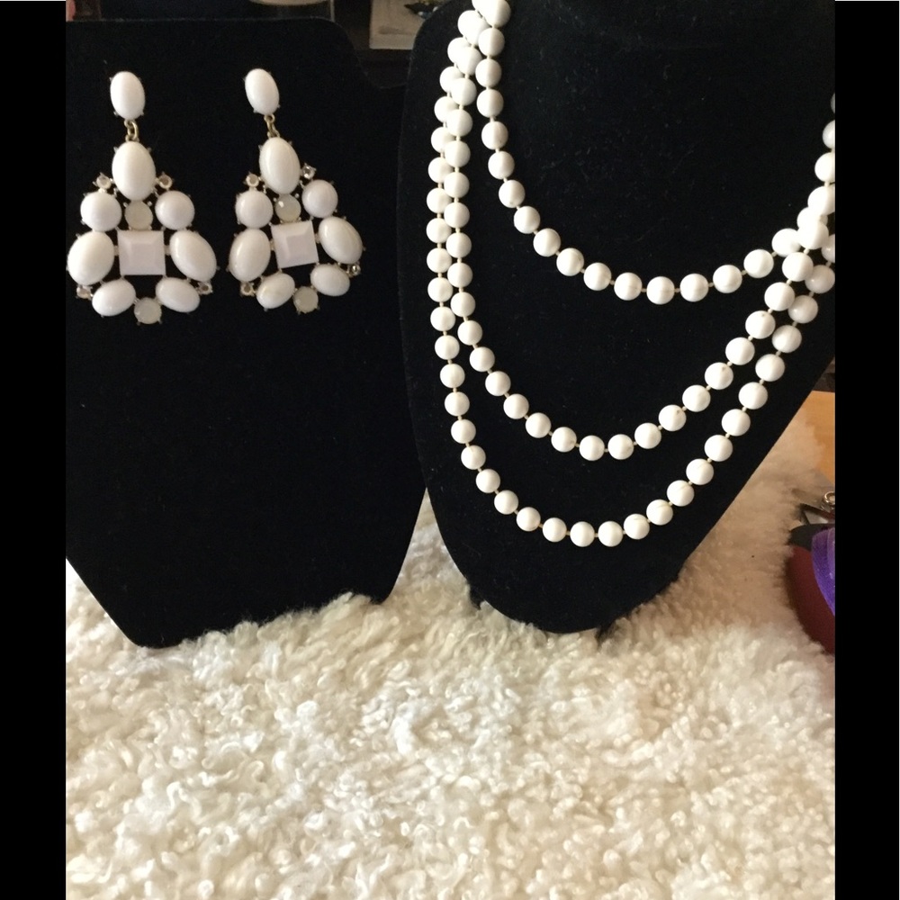 Earring and Bead set
