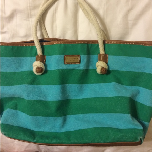 Tommy Hilfiger striped beach tote - Picture 1 of 3