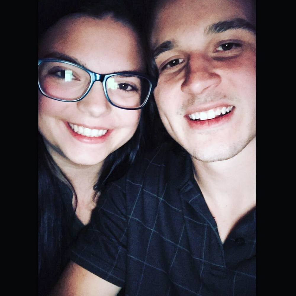 Meet your Posher, Deena