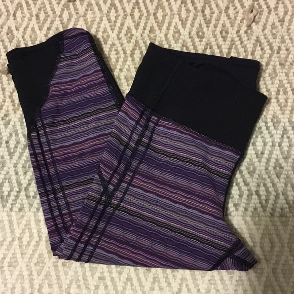 Lululemon Capri Space Dye Print - Picture 3 of 4