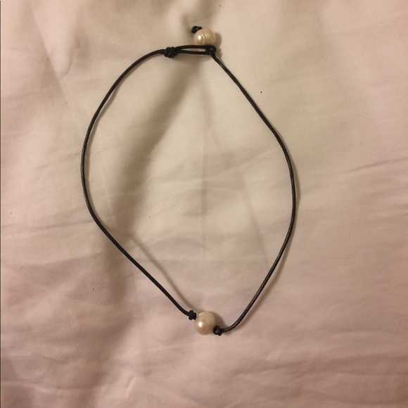 Brown and black pearl choker - Picture 2 of 3