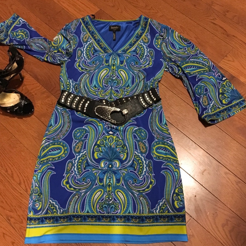 Laundry by Shelli Segal- gorgeous dress 😍🦋