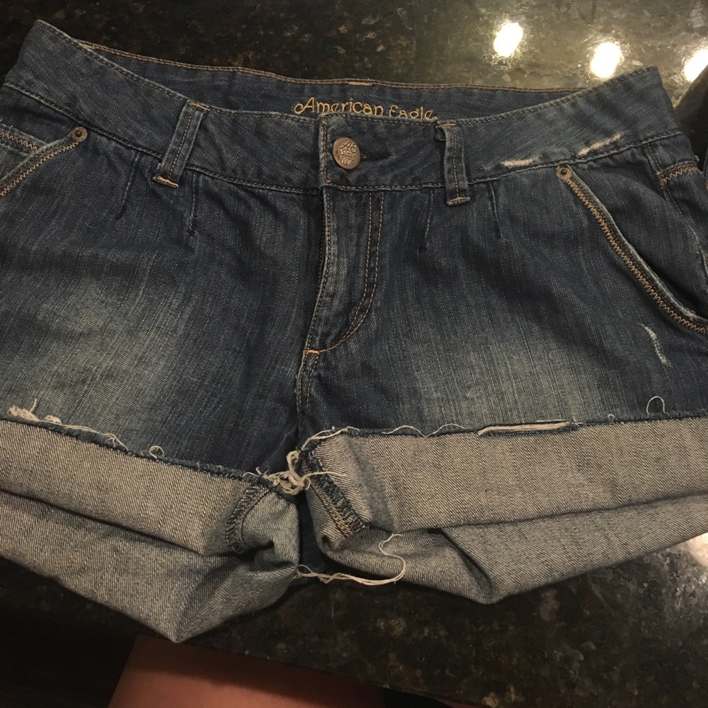 American Eagle shorts size 6 gorgeous