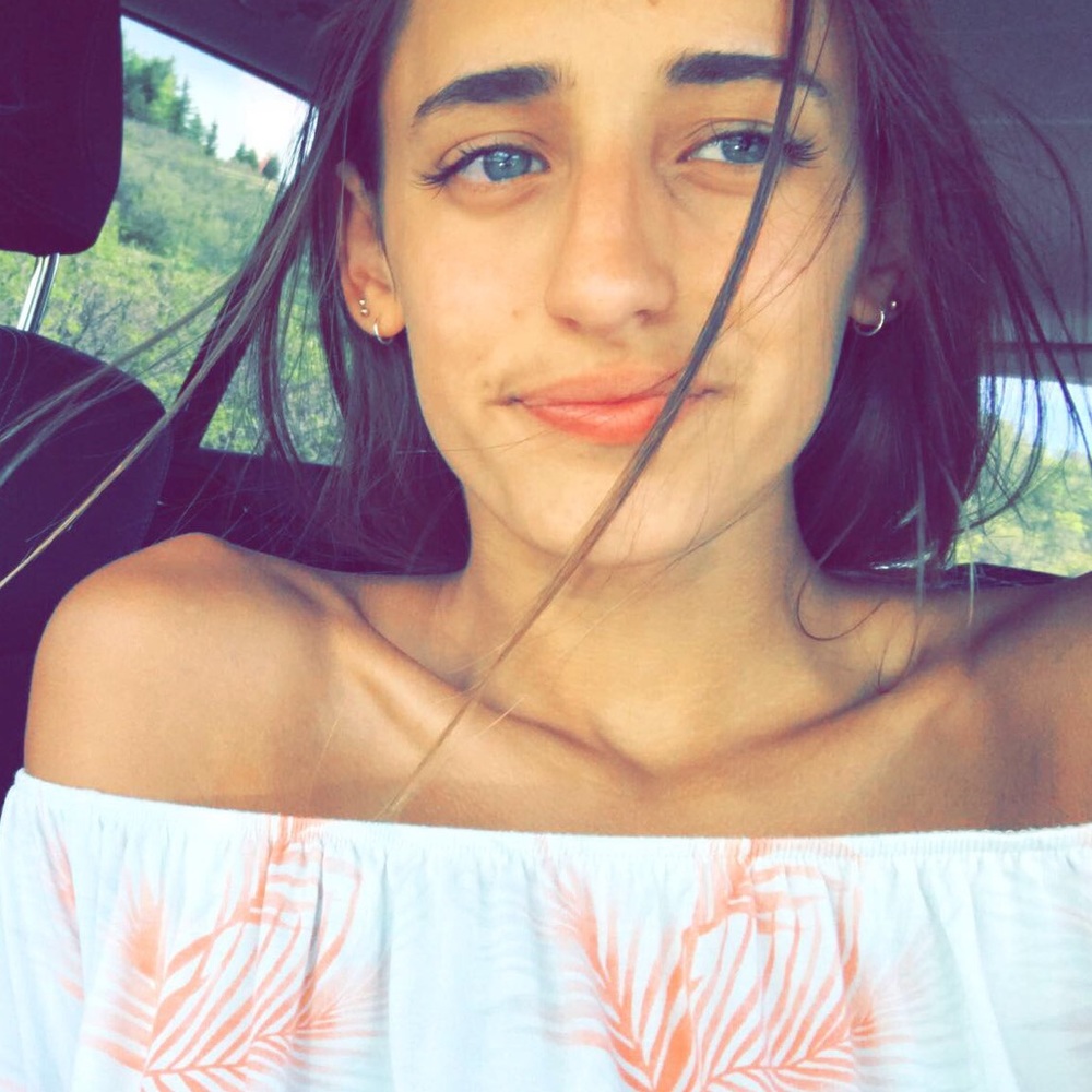 Meet your Posher, Bailey