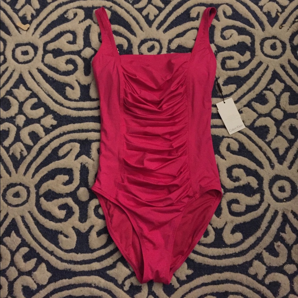 Hump day sale🎉🎉Calvin Klein bathing suit 👙