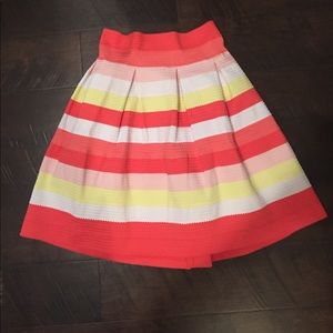 New York & Company high wasted skirt