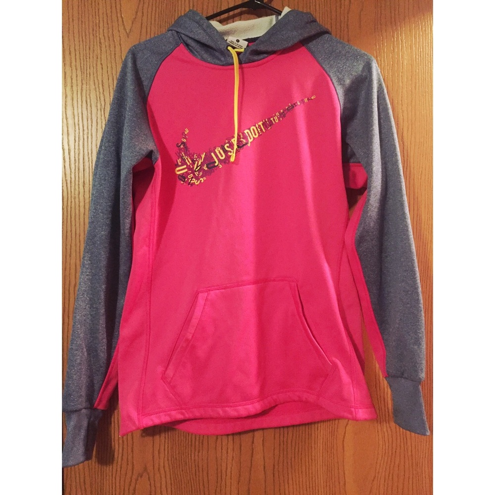 Nike therma-fit hoody